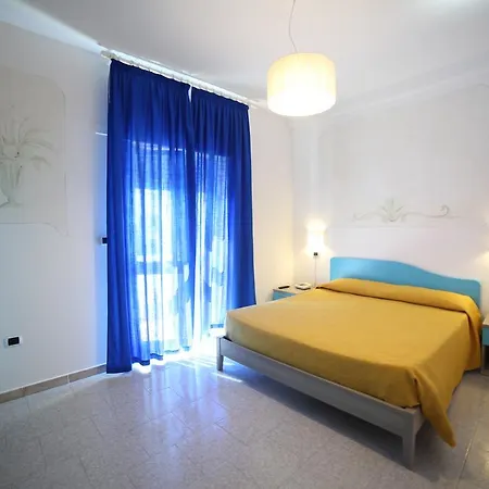 Hotel Albatros 3*